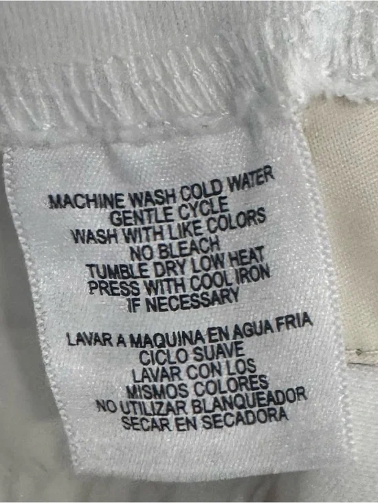 Jones New York Sport Petite White Bermuda Shorts Size 10P NWT - Picture 5 of 5